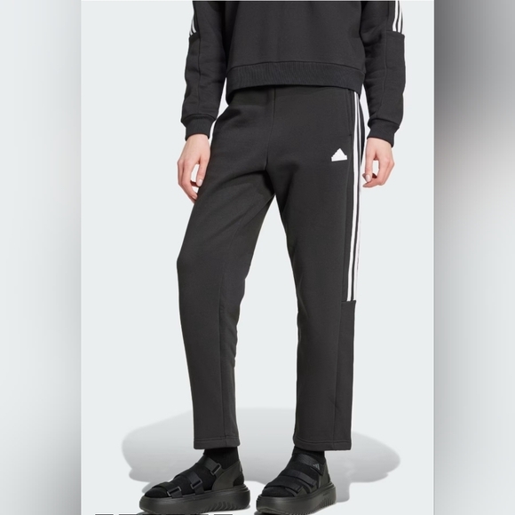 $60 adidas Womens Tiro Cut 3-Stripes Fleece	Jogger Pants - Picture 1 of 11